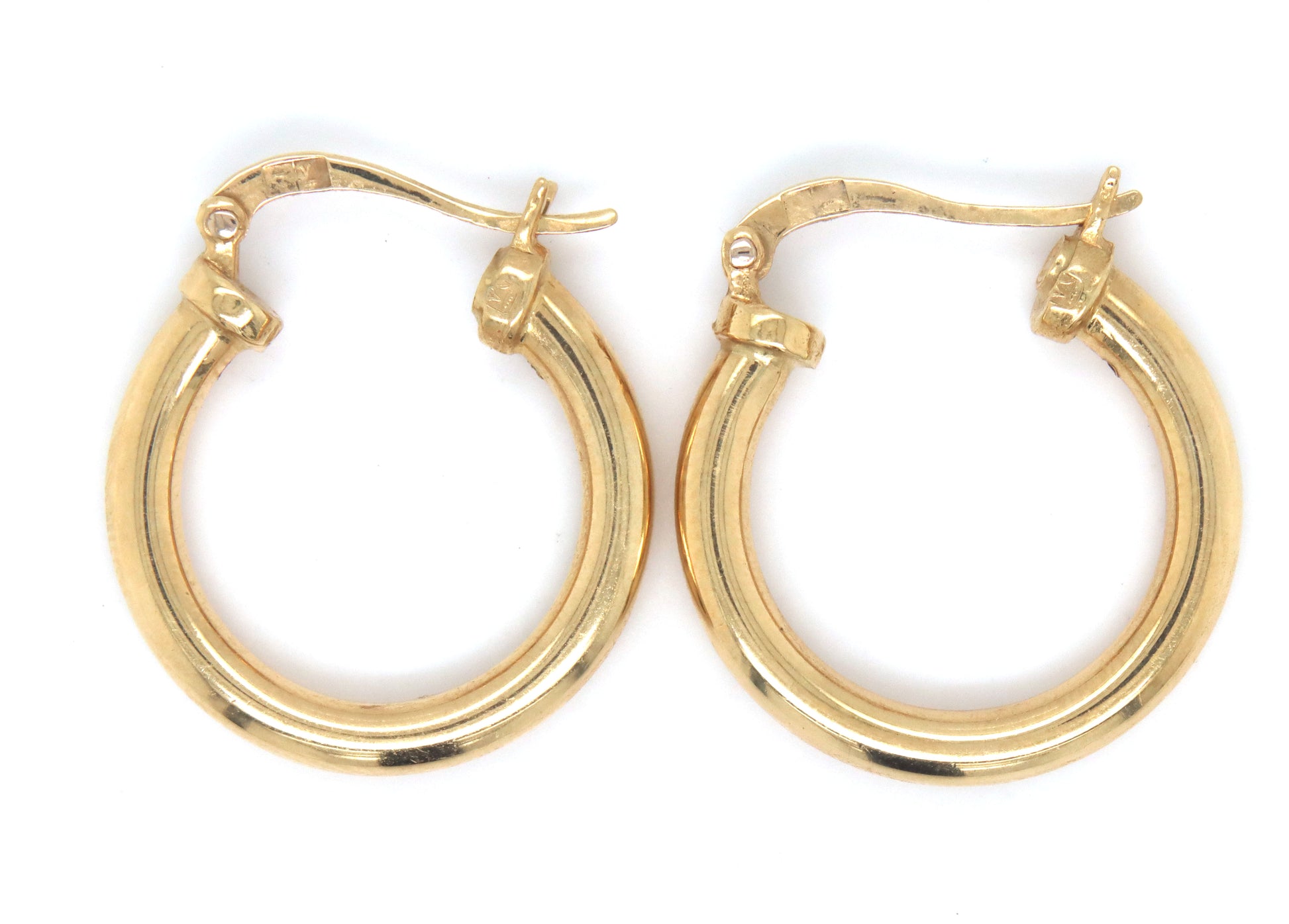 18kt Yellow gold tube hoop earrings
