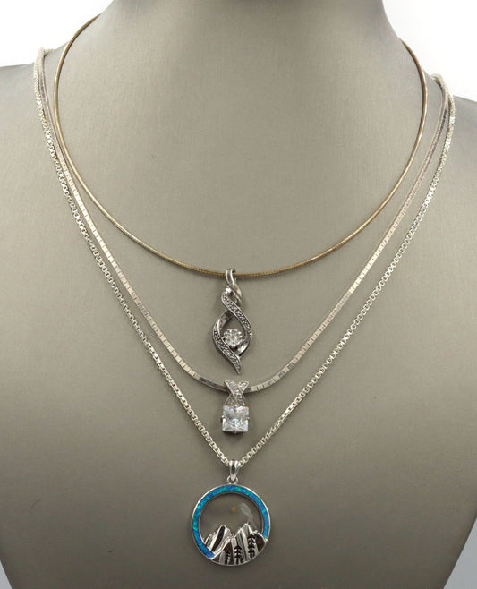 Group lot of Vintage 925 sterling silver necklaces