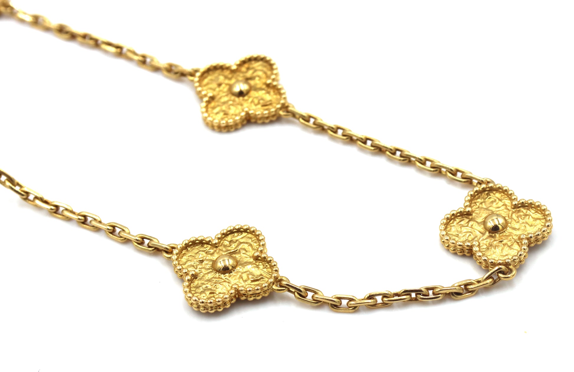 18kt Yellow gold 10 clover motif necklace