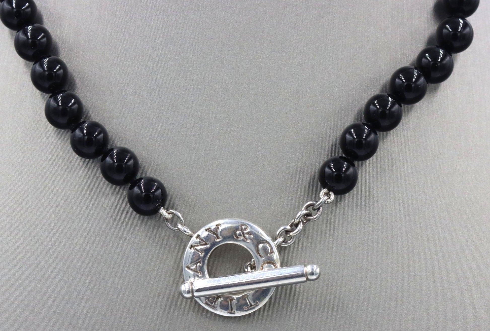 Tiffany & Co black onyx beads toggle necklace