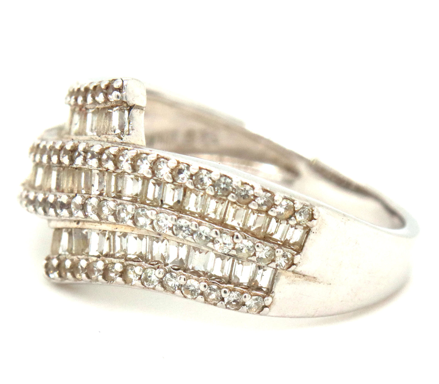 925 Sterling silver cubic zirconia crossover ring