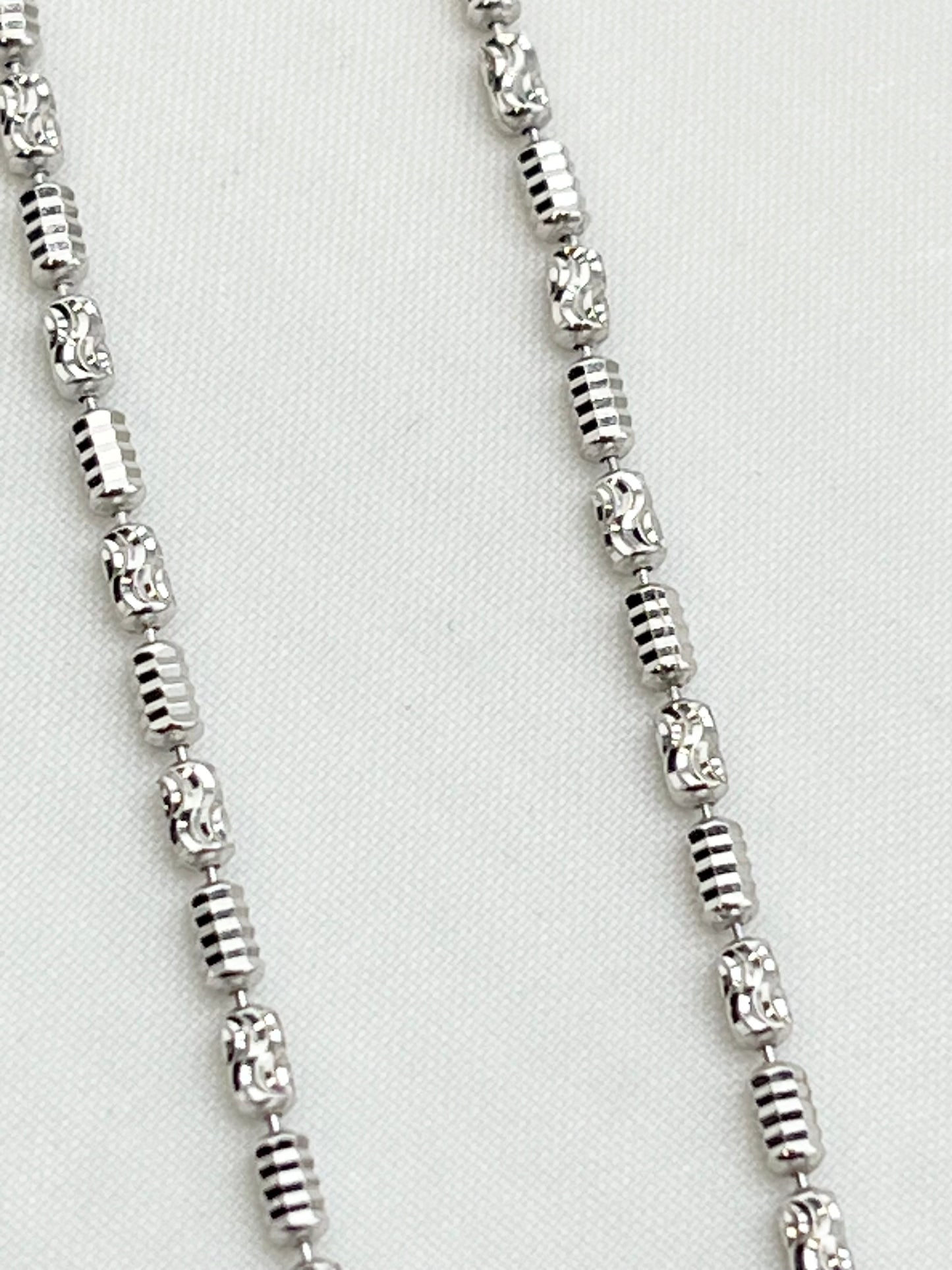 925 Sterling Silver Diamond Cut Barrel Link Chain Necklace