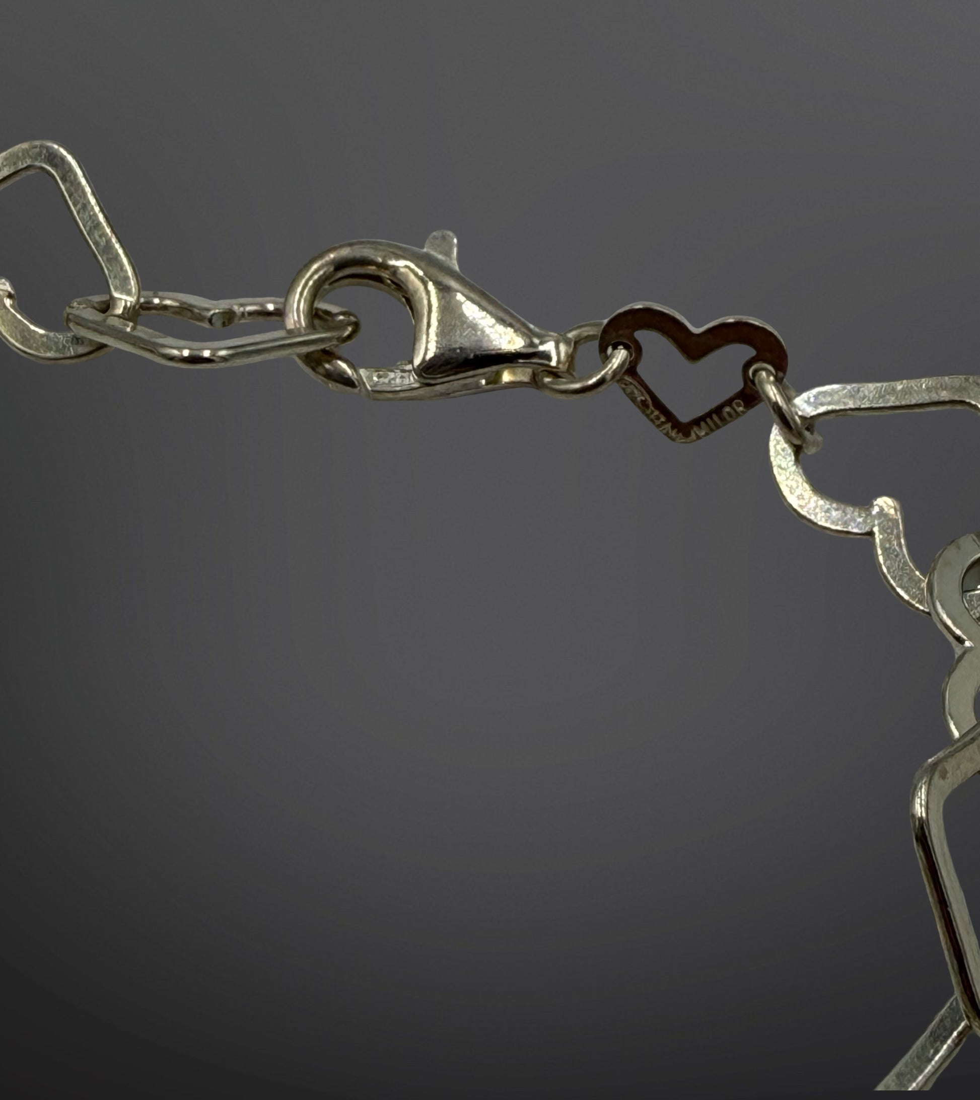 925 Sterling silver heart shaped link bracelet