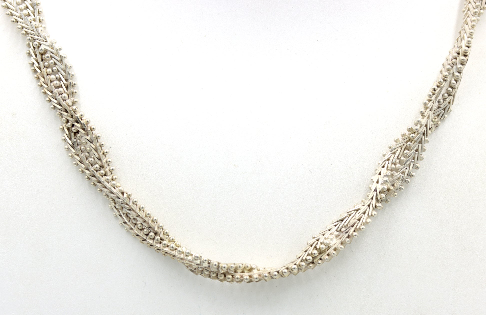 Vintage 925 sterling silver Mexico twisted necklace
