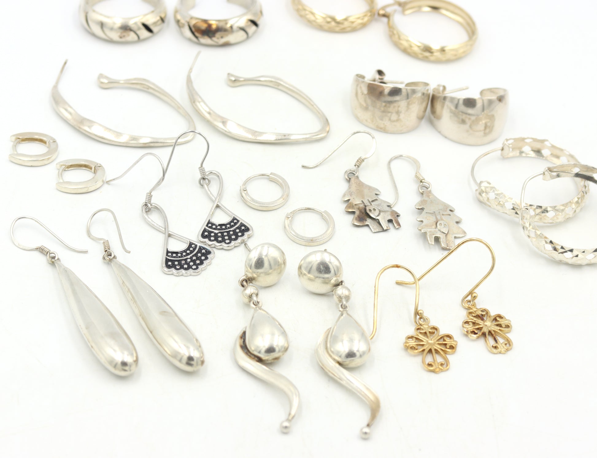 Group lot of Vintage 925 sterling silver earrings