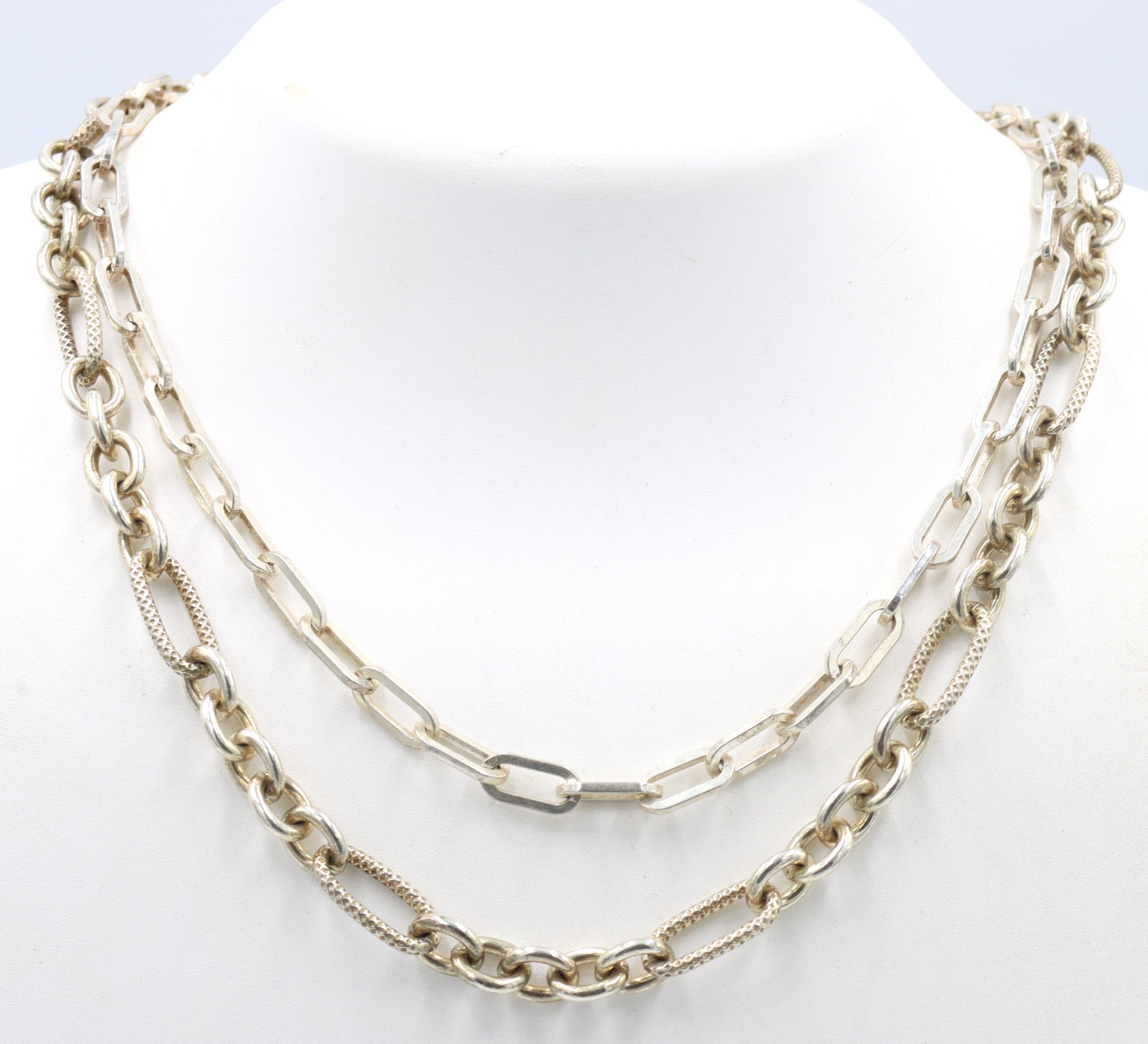 Group lot of 2 Vintage 925 sterling silver necklaces