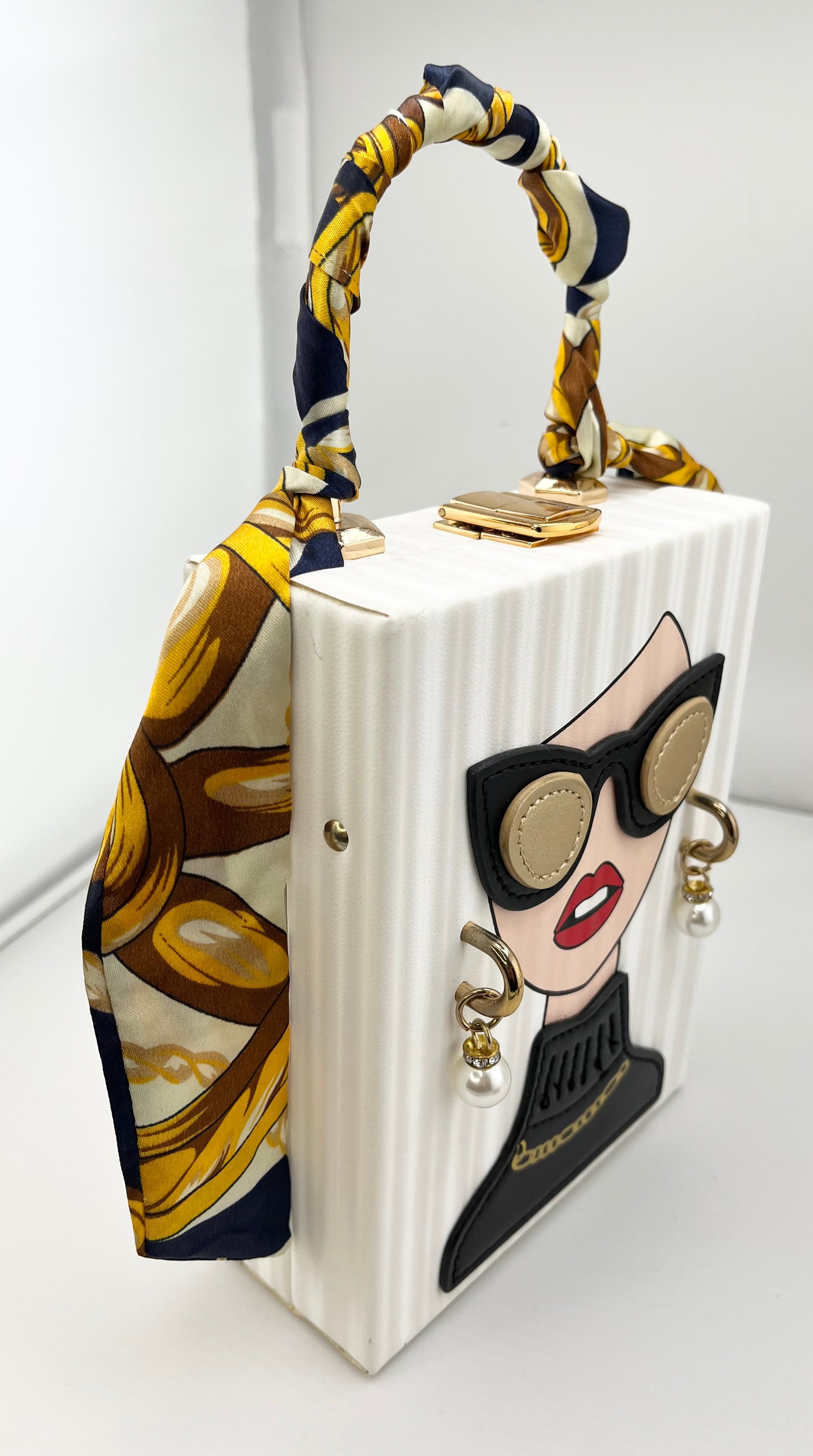 Novelty 3D Lady Face Acrylic CrossBody Hand Bag