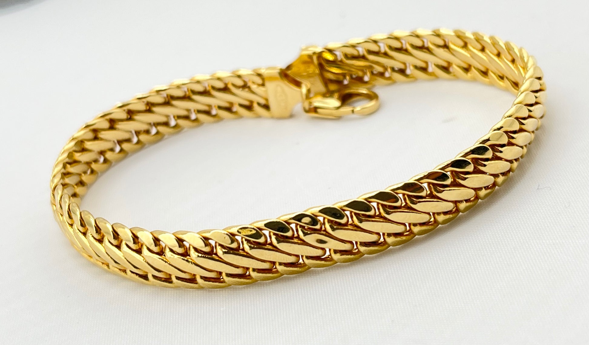 Italian Milor 14KT Yellow Gold 8.5MM Miami Cuban Link Chain Bracelet