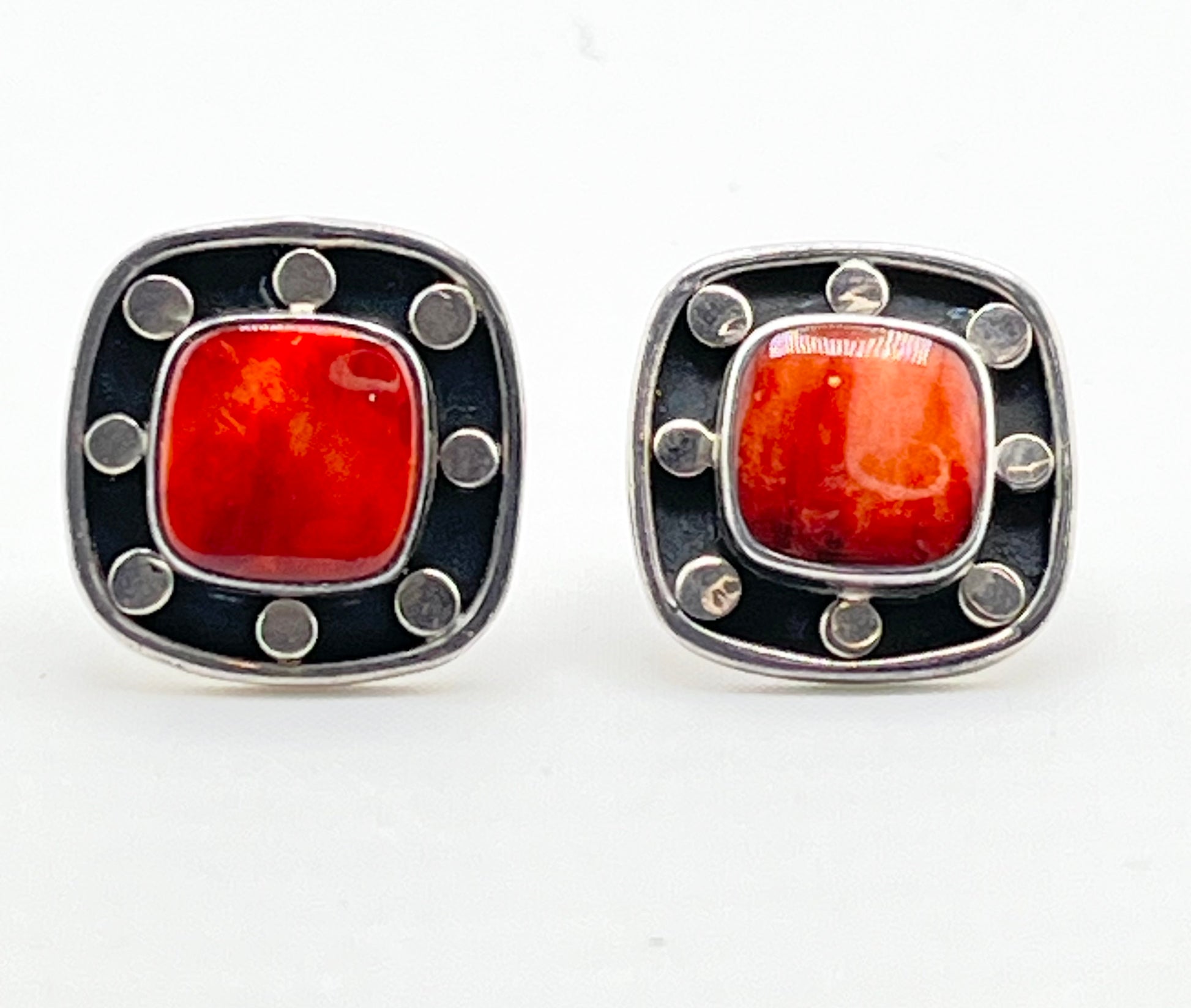 925 Sterling Silver Square Spiny Oyster  Adorned With Small silver Dots Earrings