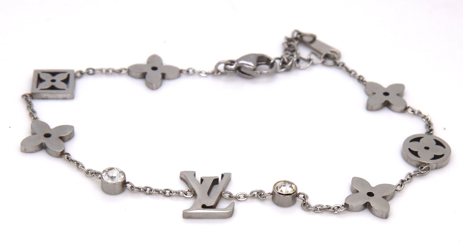 Stainless steel adjustable bracelet