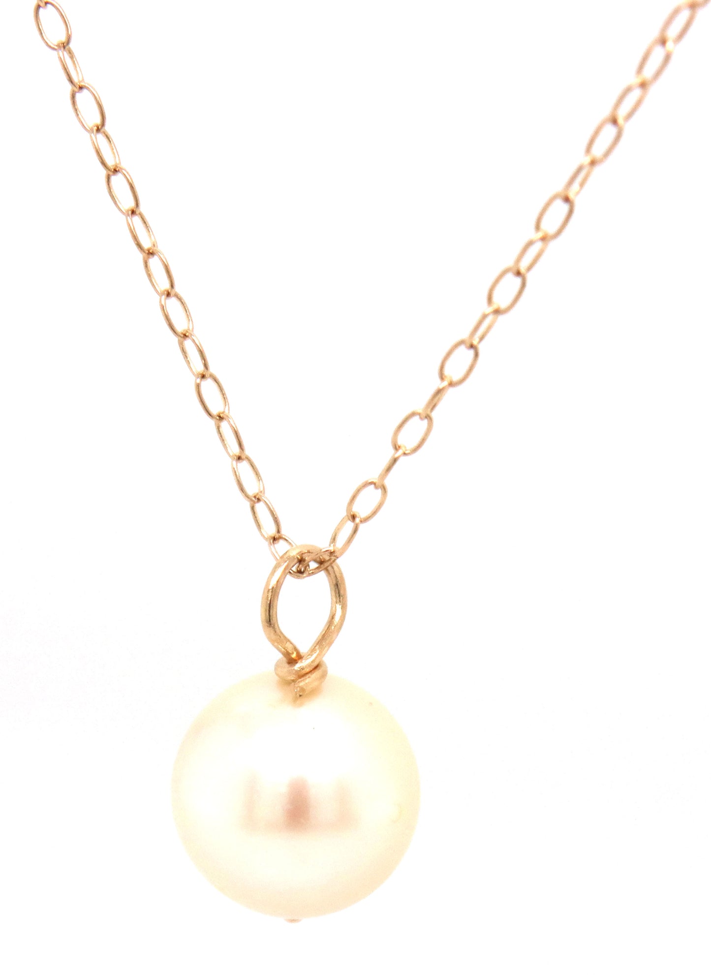 14kt Yellow gold 7.5-8mm pearl pendant on chain