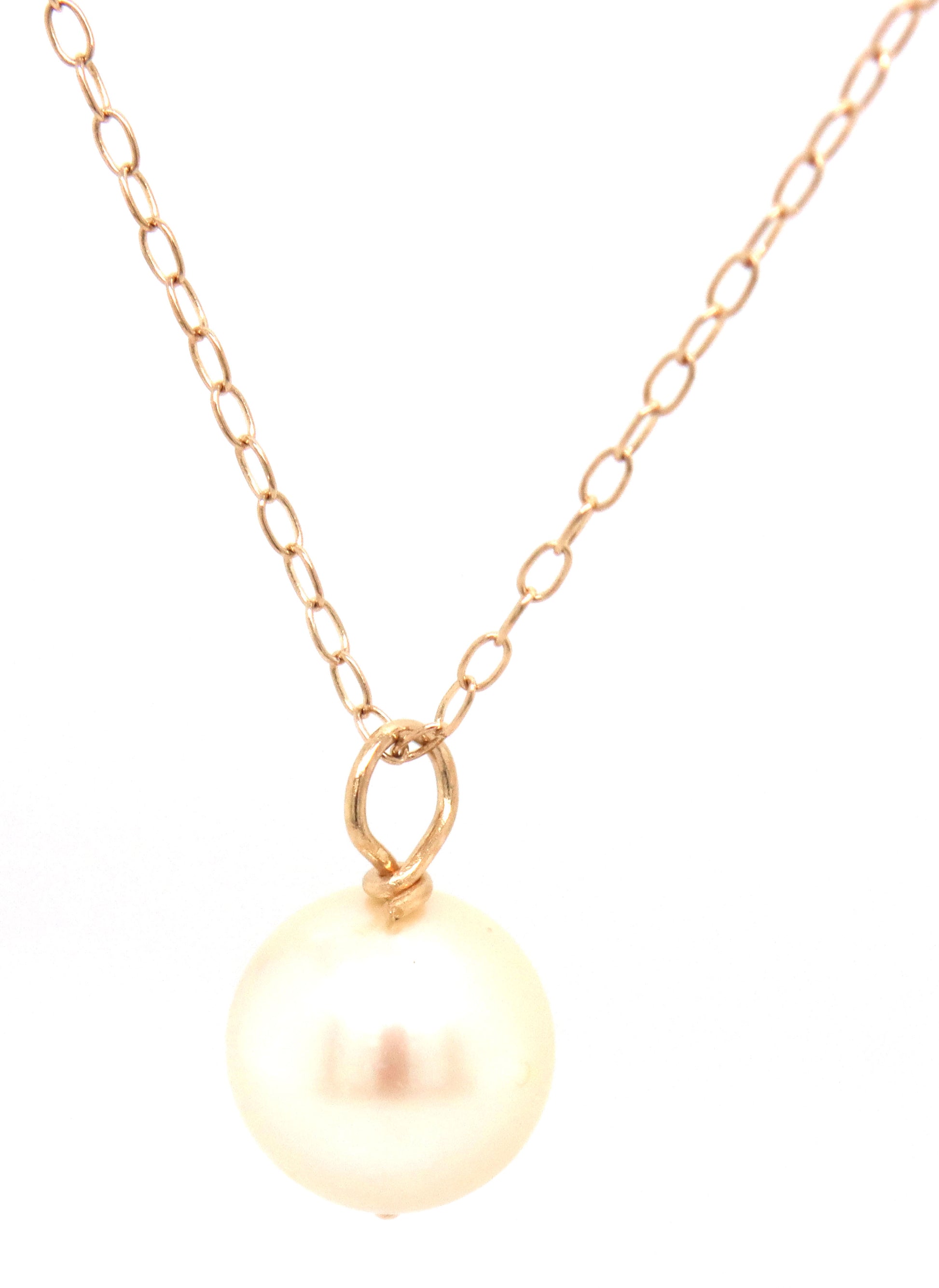 14kt Yellow gold 7.5-8mm pearl pendant on chain
