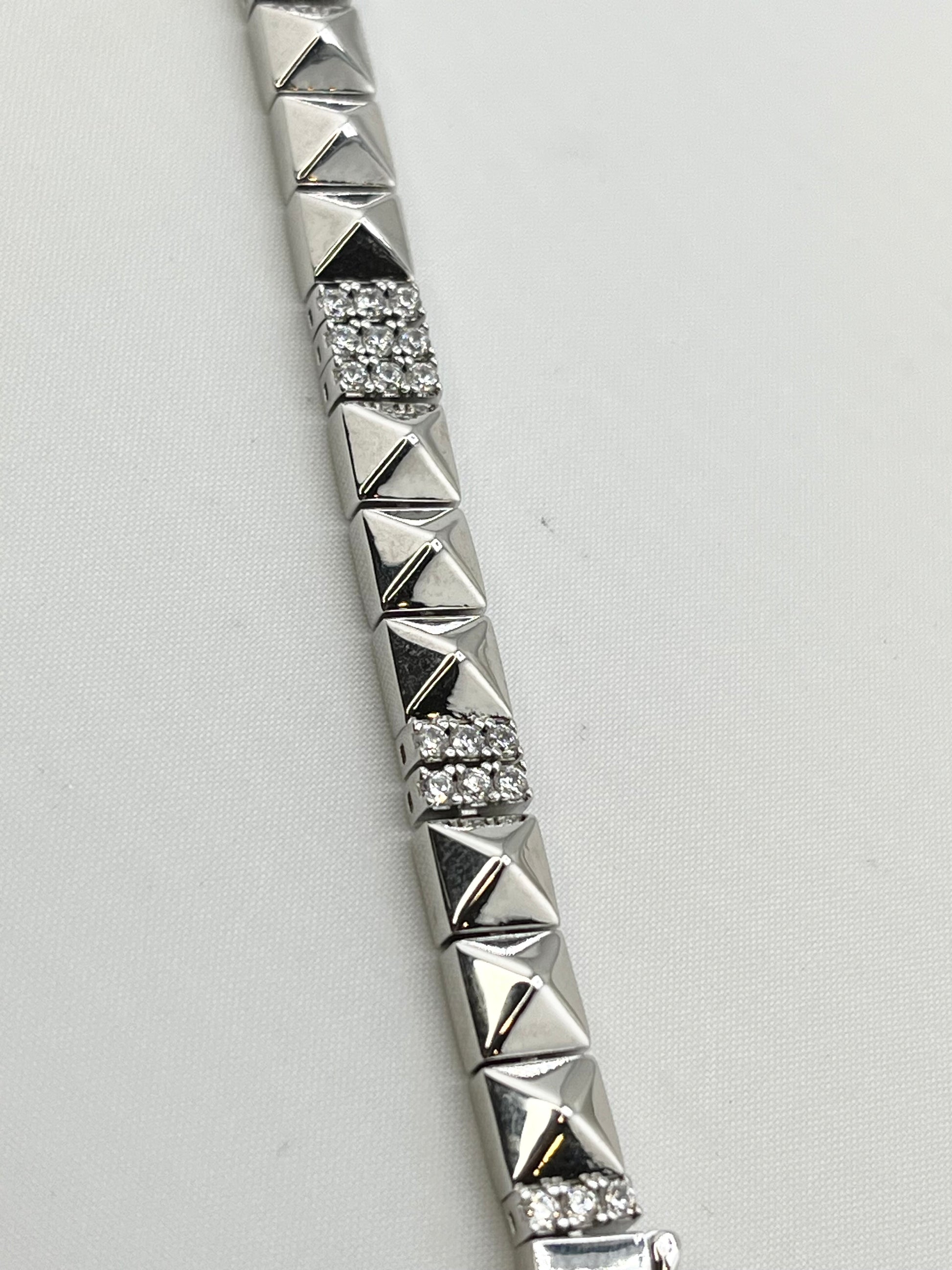 925 Sterling Silver Alternative Polished Pyramid link With Crystal Pave Bracelet