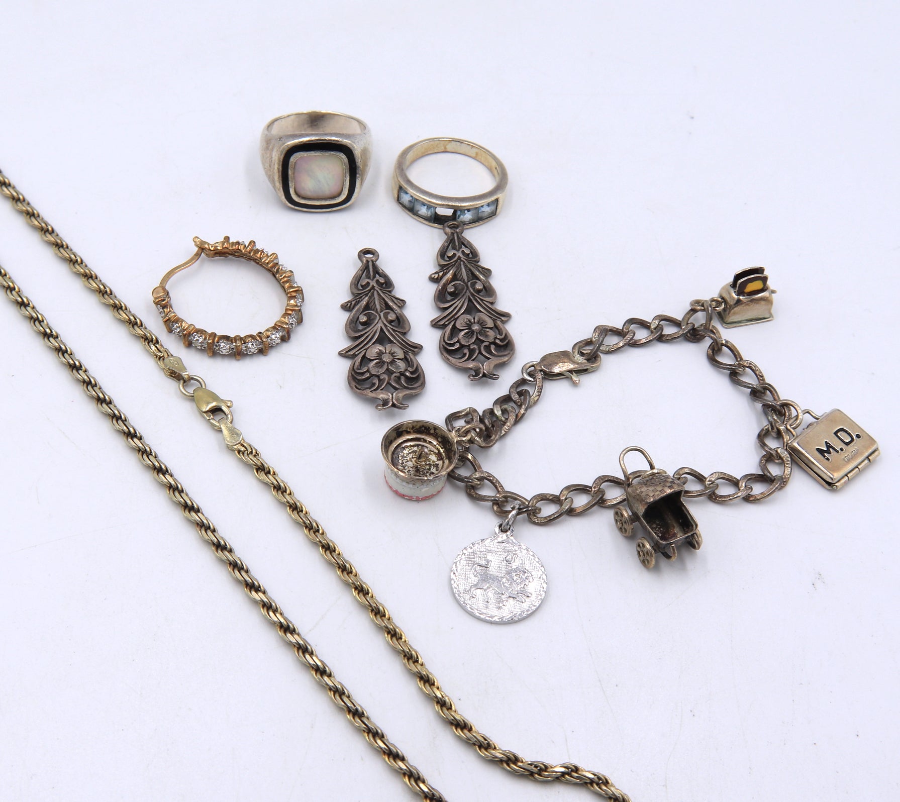 Group lot of Vintage 925 sterling silver mixed Jewelry