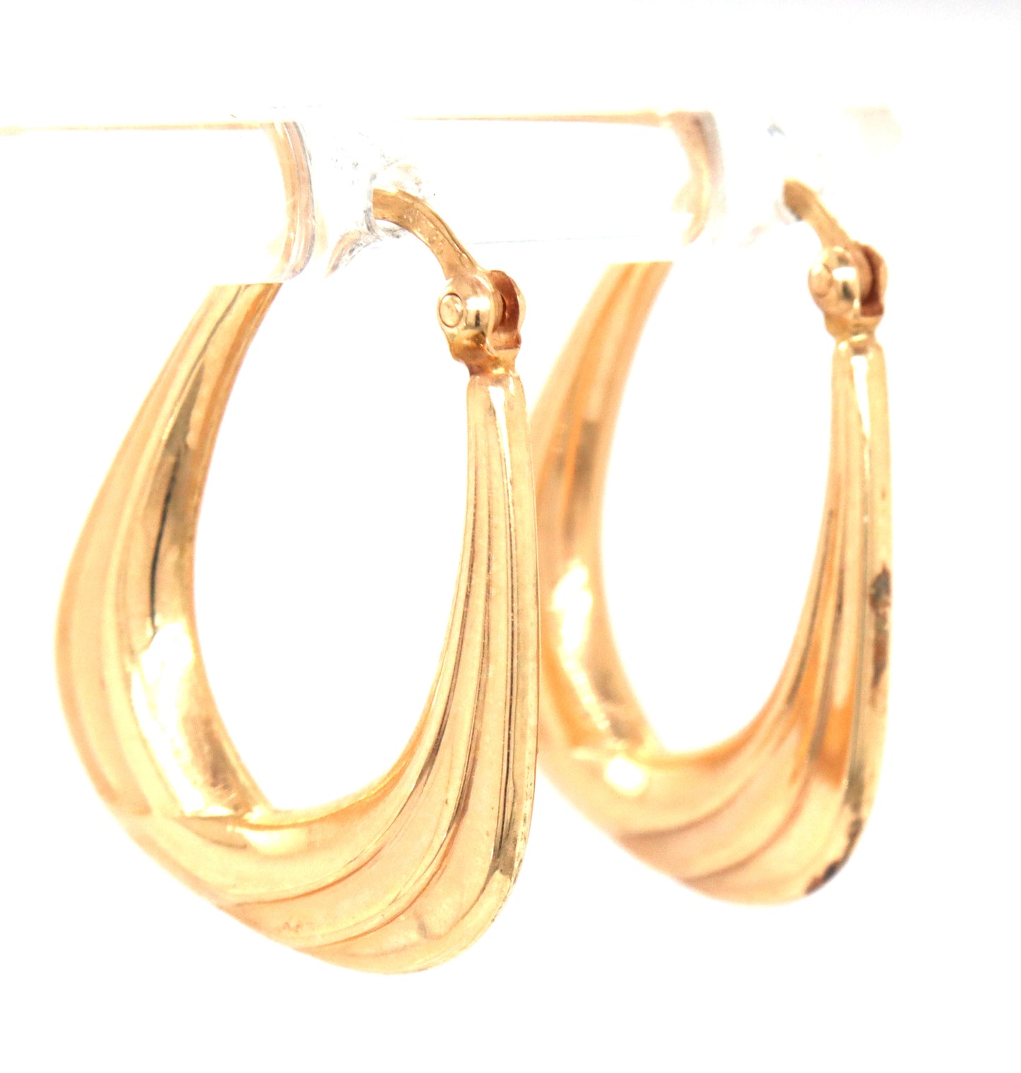 14kt Yellow gold earrings