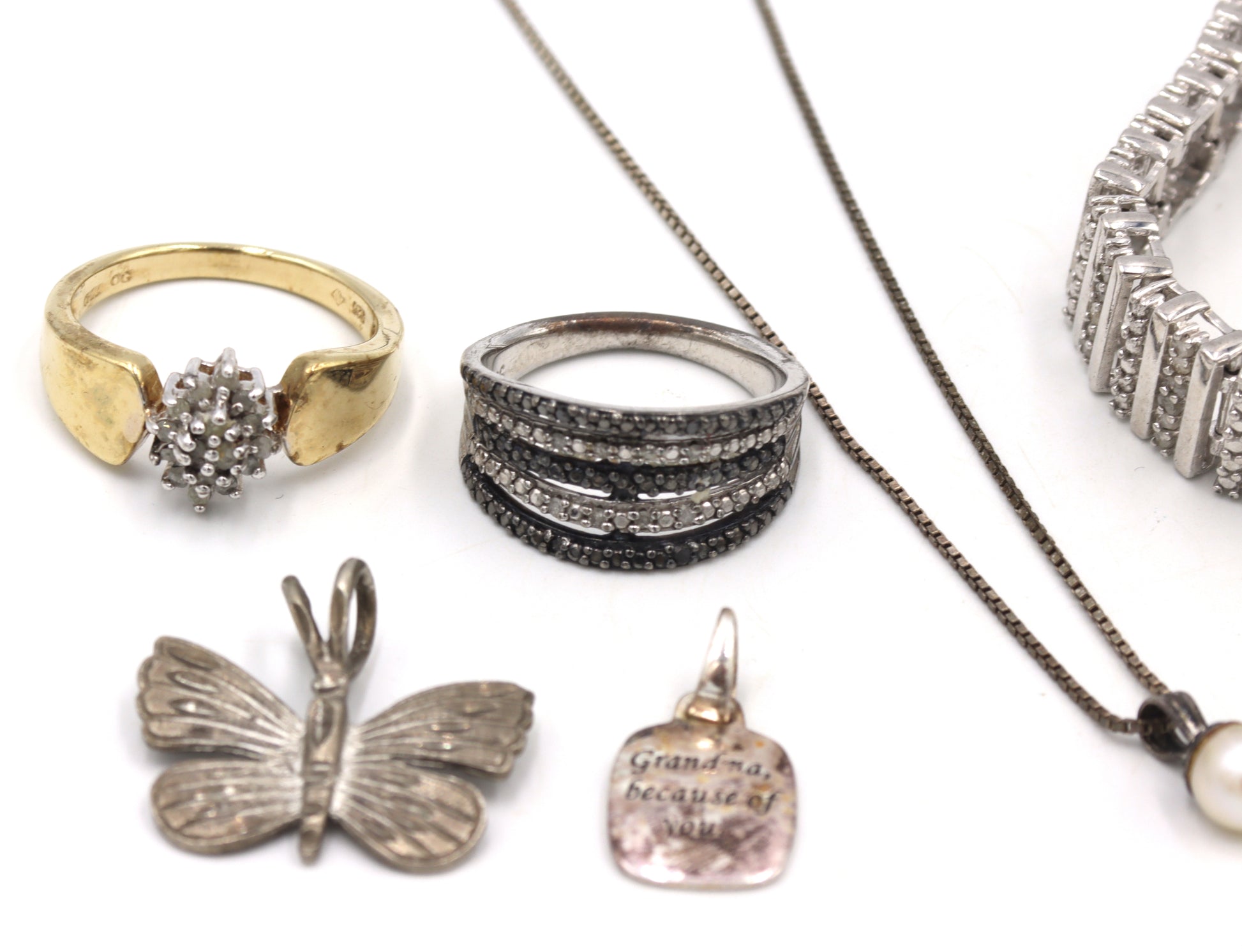 Group lot of Vintage 925 sterling silver jewelry