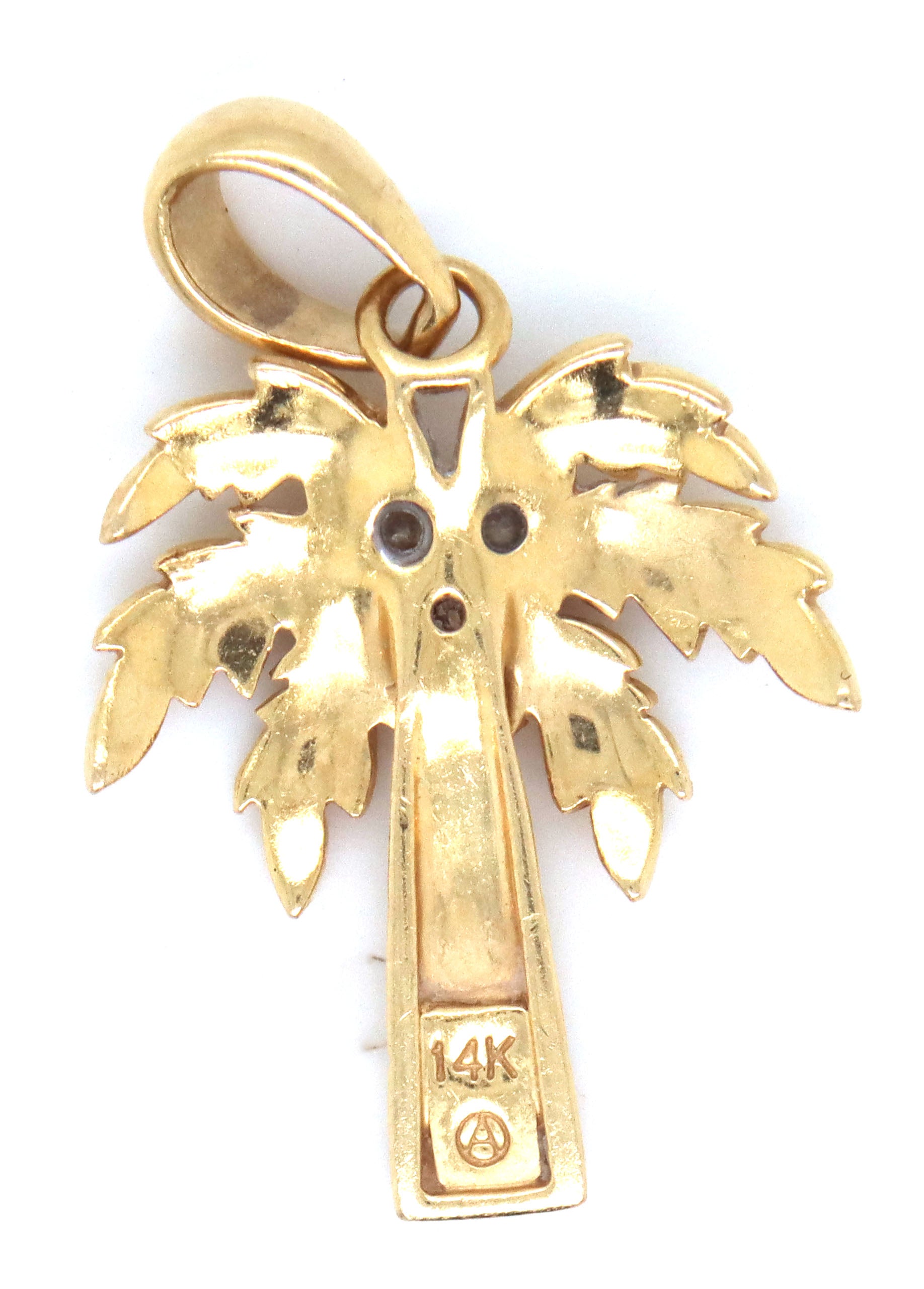 14kt Yellow gold Palm tree pendant