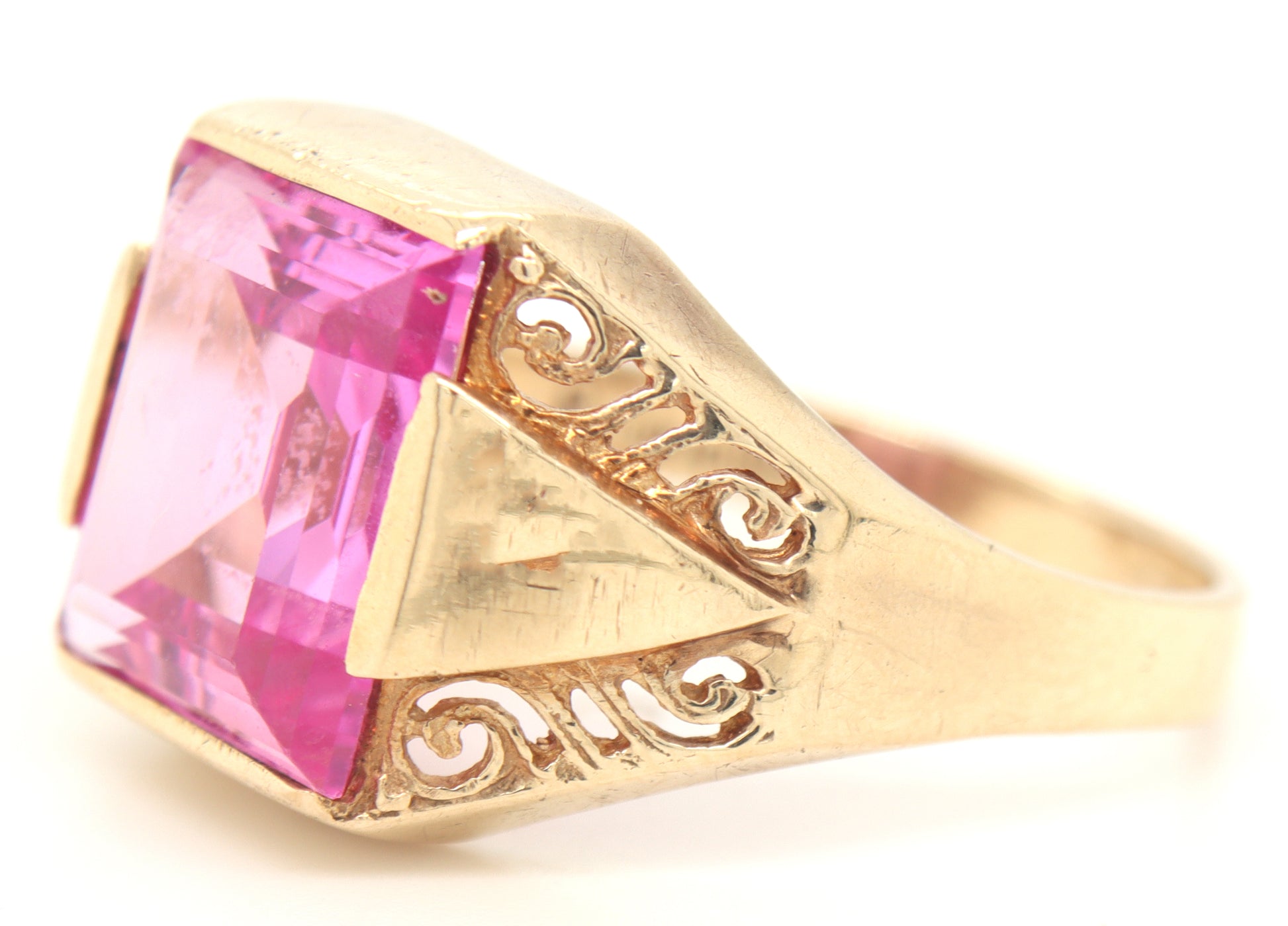 10kt Yellow gold pink topaz men's ring