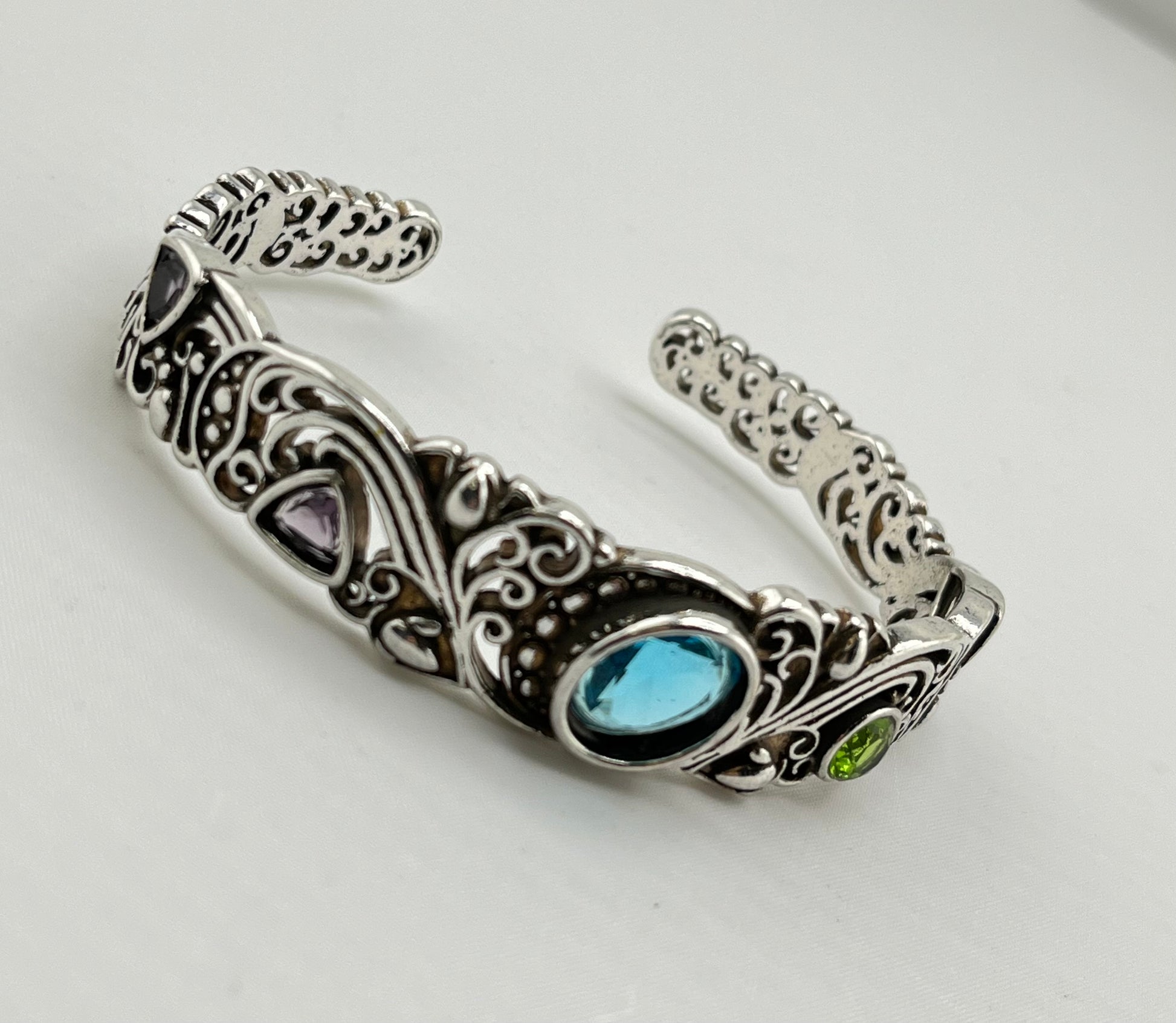 925 Sterling Silver Filigree Design Multi Volor Gemstone Cuff Bracelet