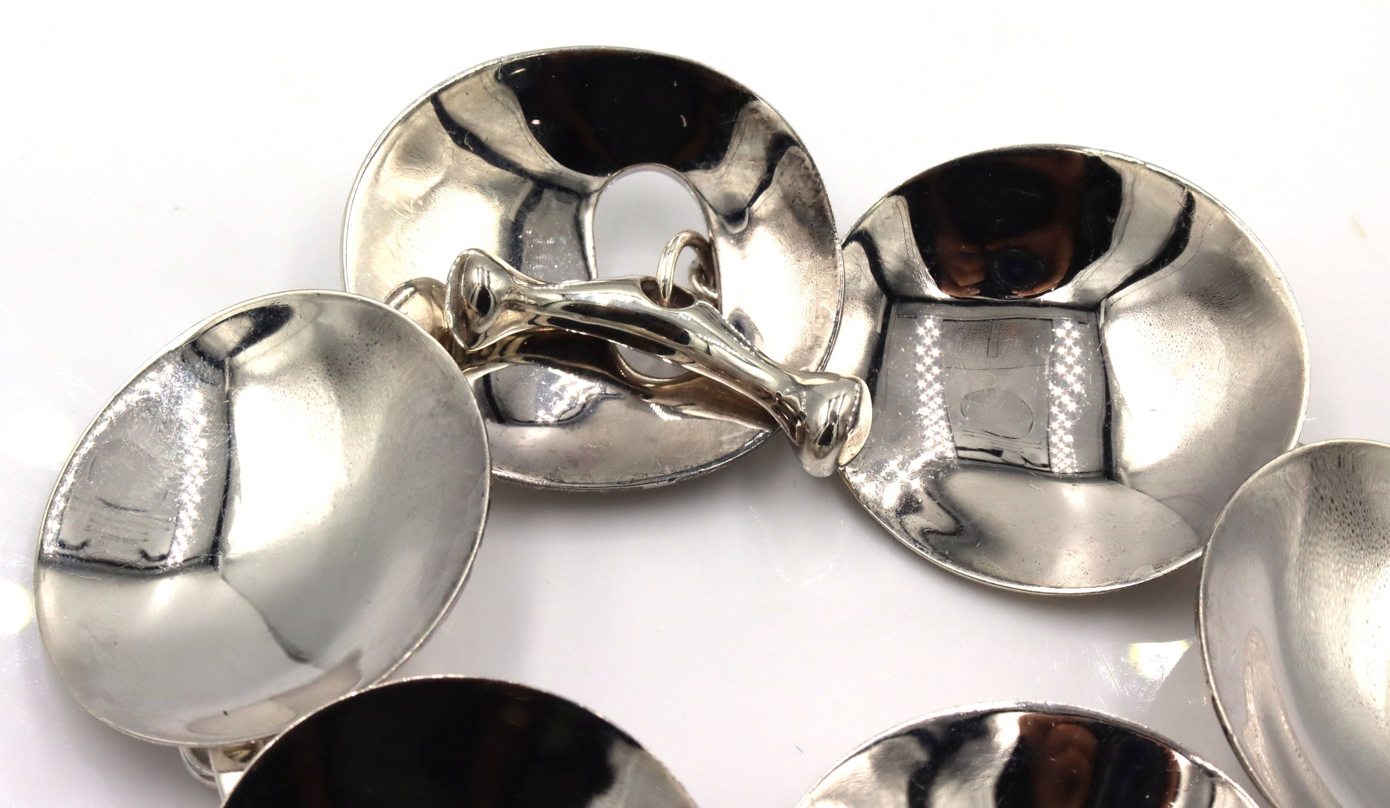 Vintage 925 Sterling Silver Robert Lee Morris Circle Toggle Bracelet