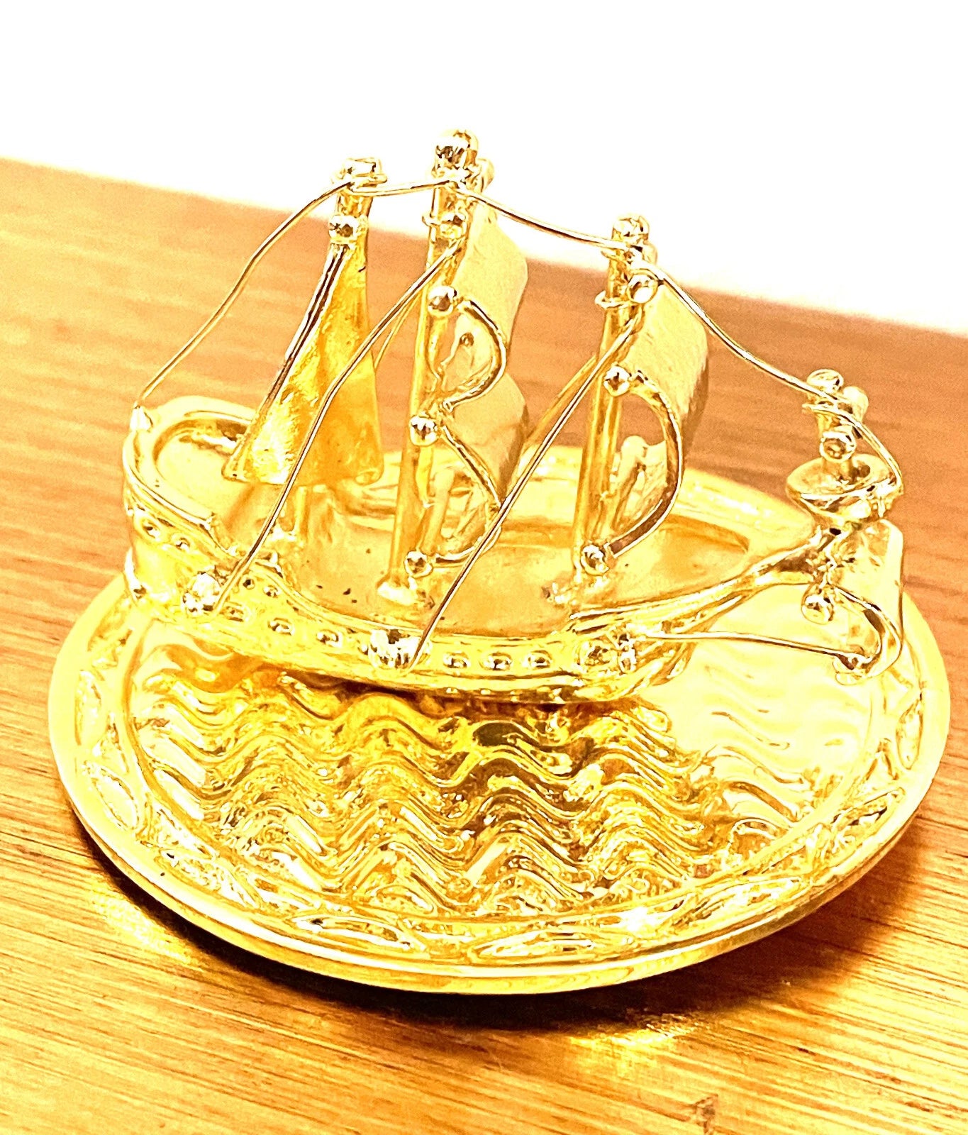 Handcrafted Sapphire & Gold Egg Trinket Box – Symbol of Good Luck and Prosperity