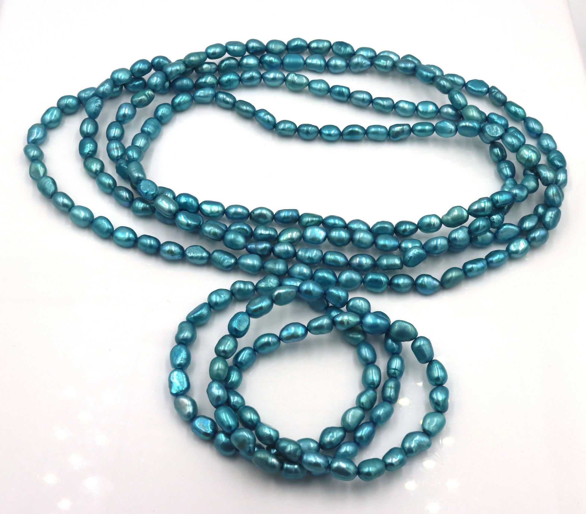 Set of Honora pearl necklace and 3 bracelets