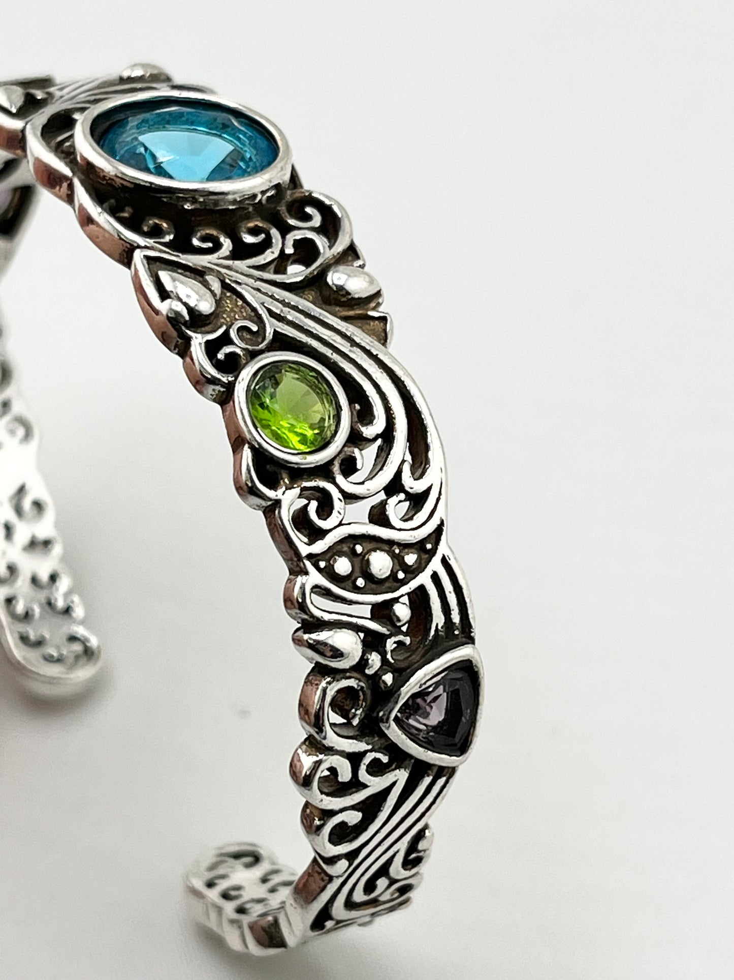 925 Sterling Silver Filigree Design Multi Volor Gemstone Cuff Bracelet