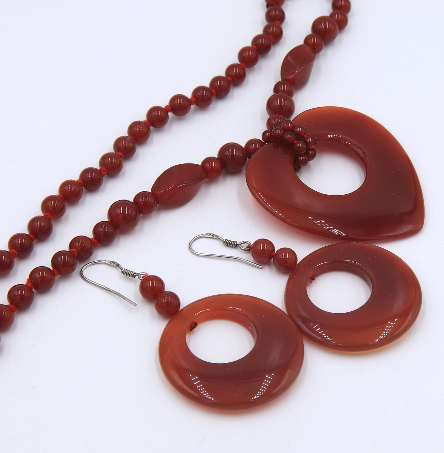 Set of Red agate beads necklace with dangle earrings