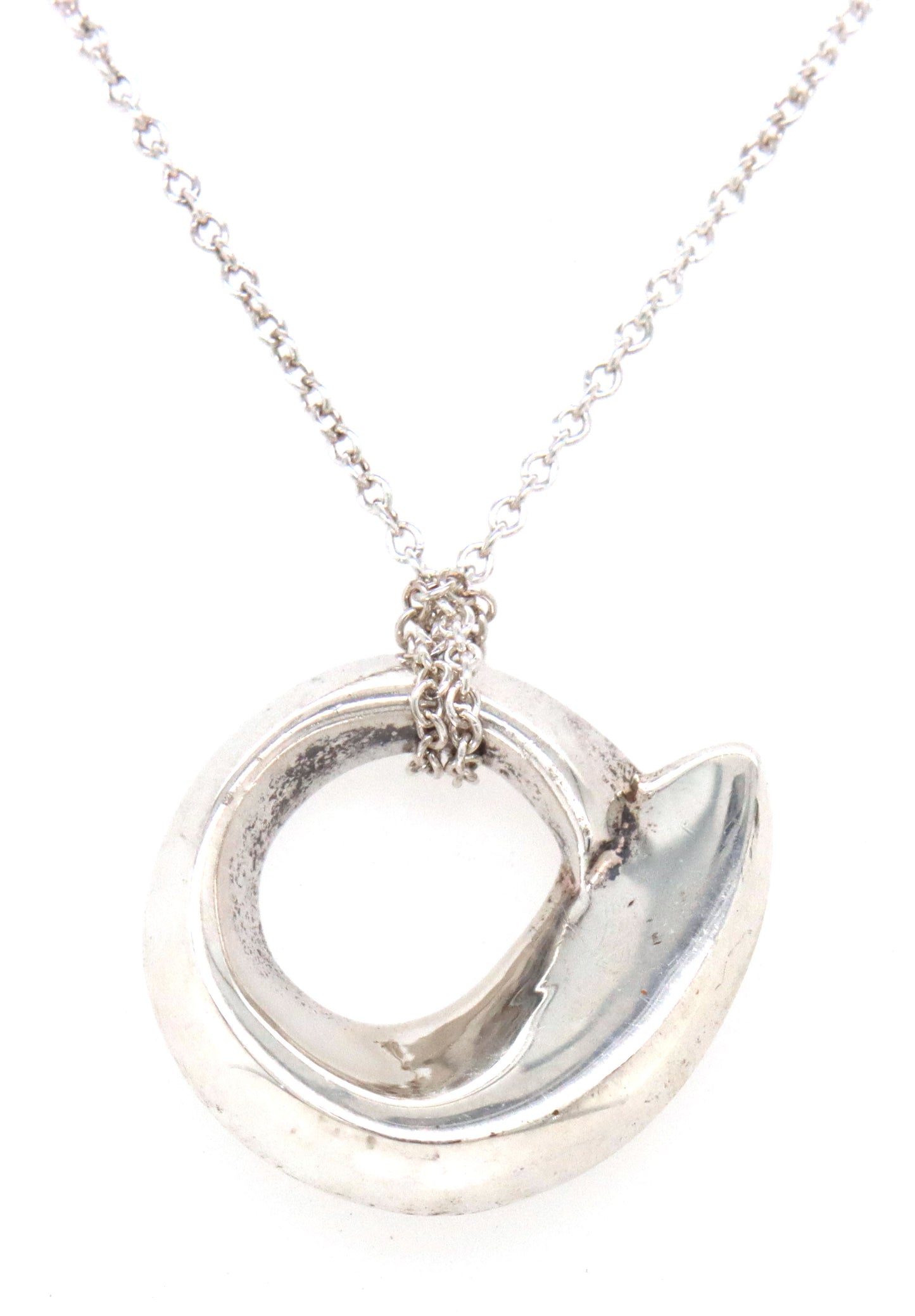 Tiffany & Co Frank Gehry fish circle pendant necklace