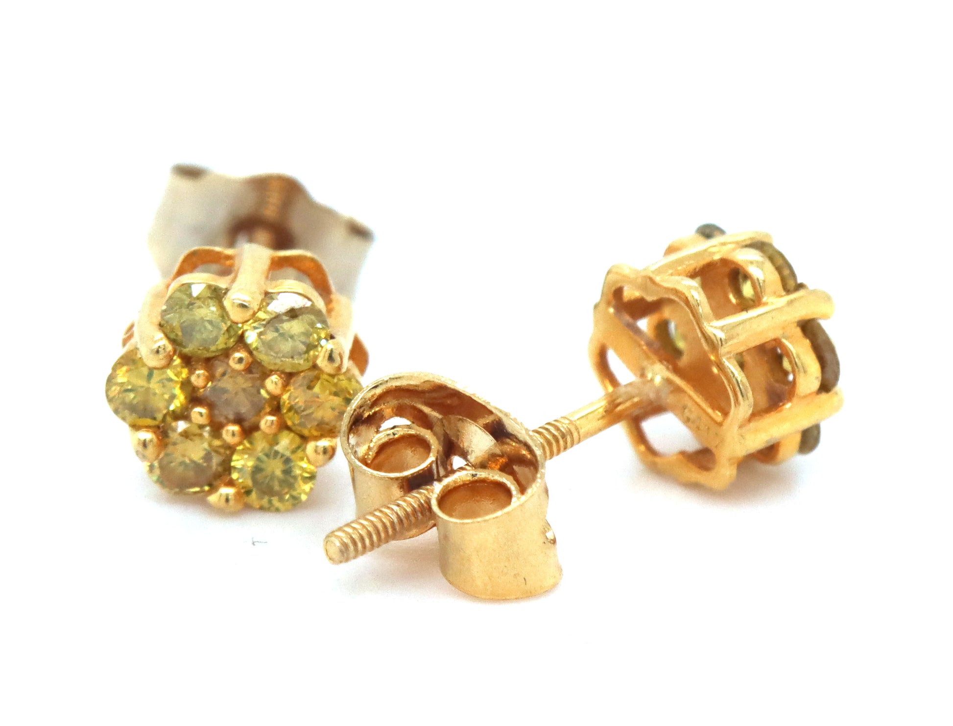 14kt Yellow gold yellow sapphire flower style stud earrings