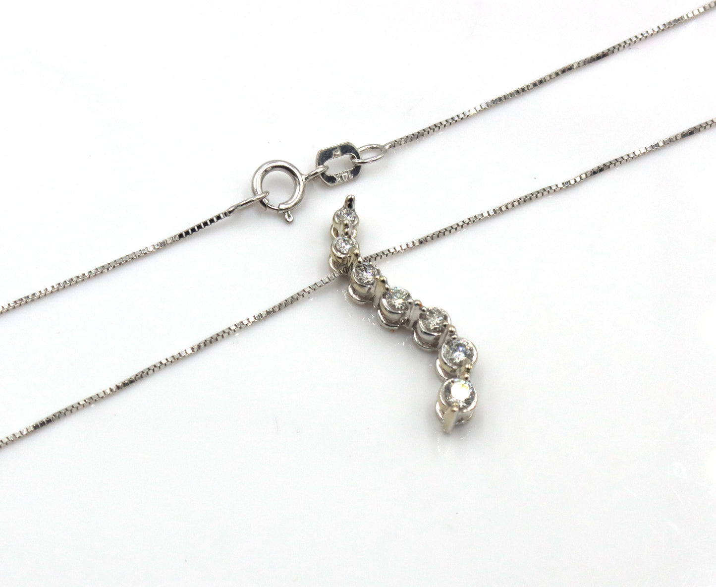 14kt White gold 0.15ctw diamond journey pendant on chain