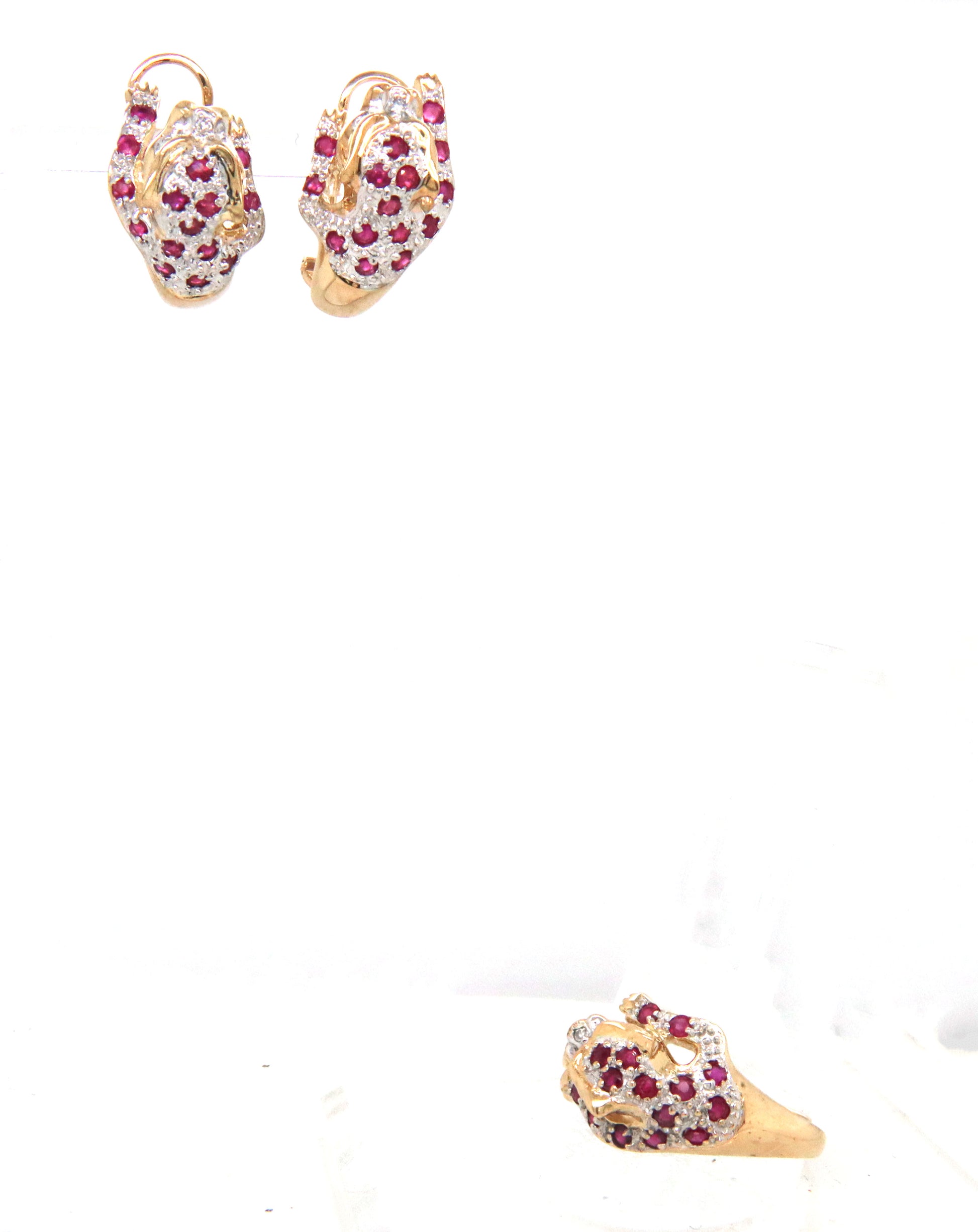 Set of 14kt Yellow gold ruby and diamond panther ring and matching earrings