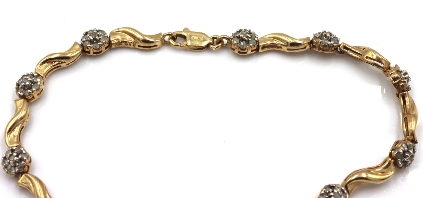 10kt Yellow gold diamond flower link bracelet