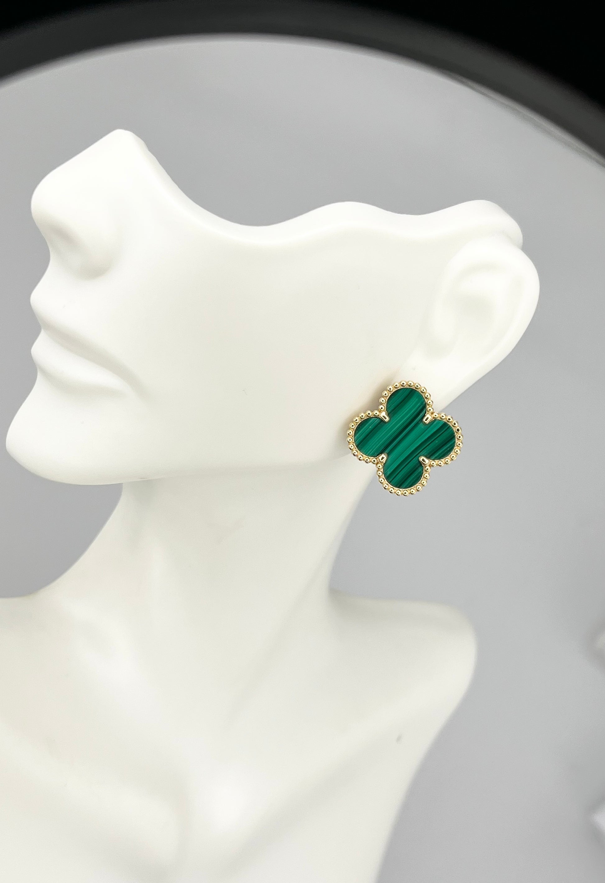 18KT Yellow Gold Stunning Green Malachite large Clover Stud Earrings