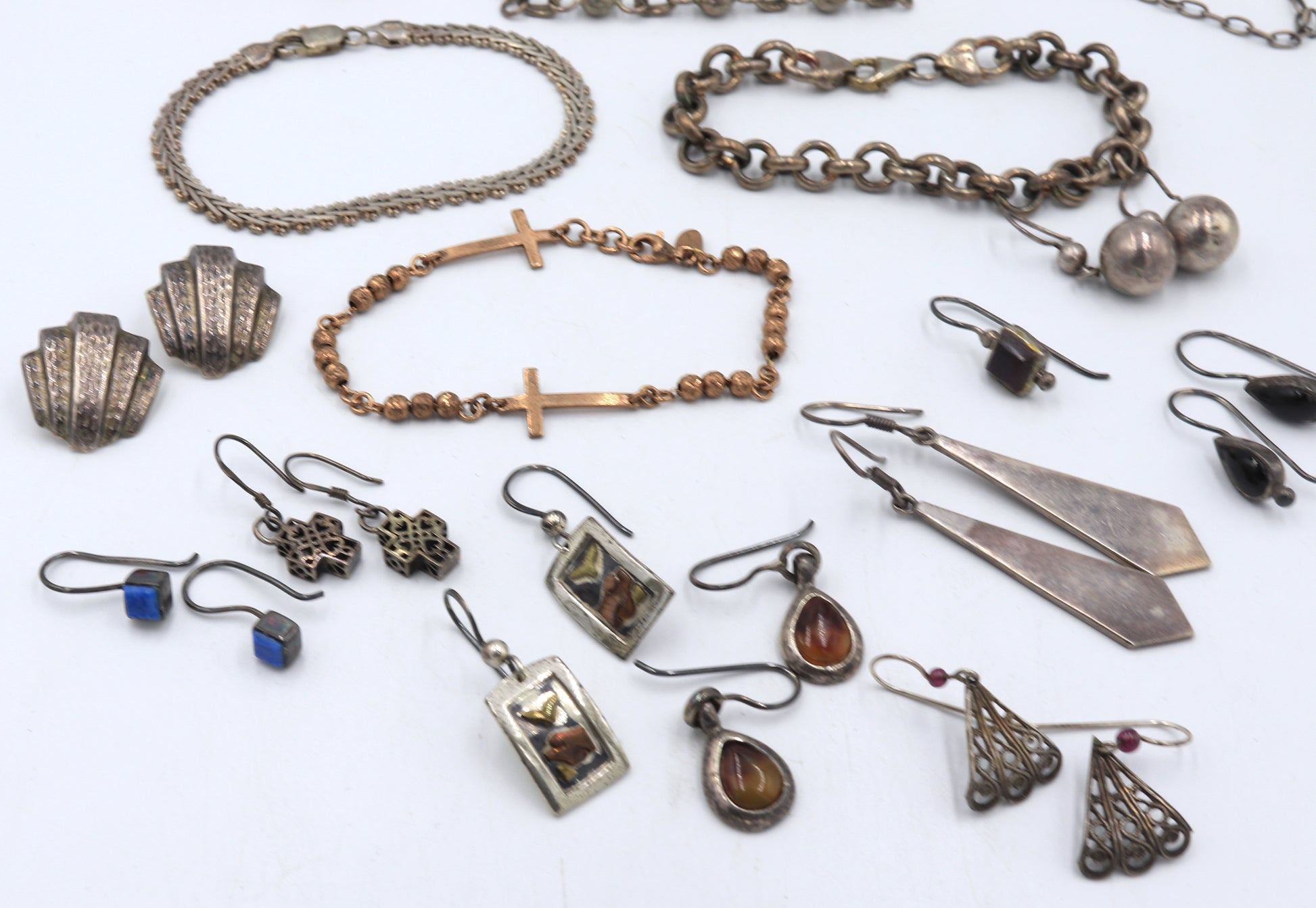 Group lot of Vintage 925 sterling silver miscellaneous jewellery