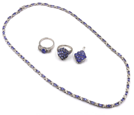 Set of 925 Sterling silver necklace, Pendant and 2 rings