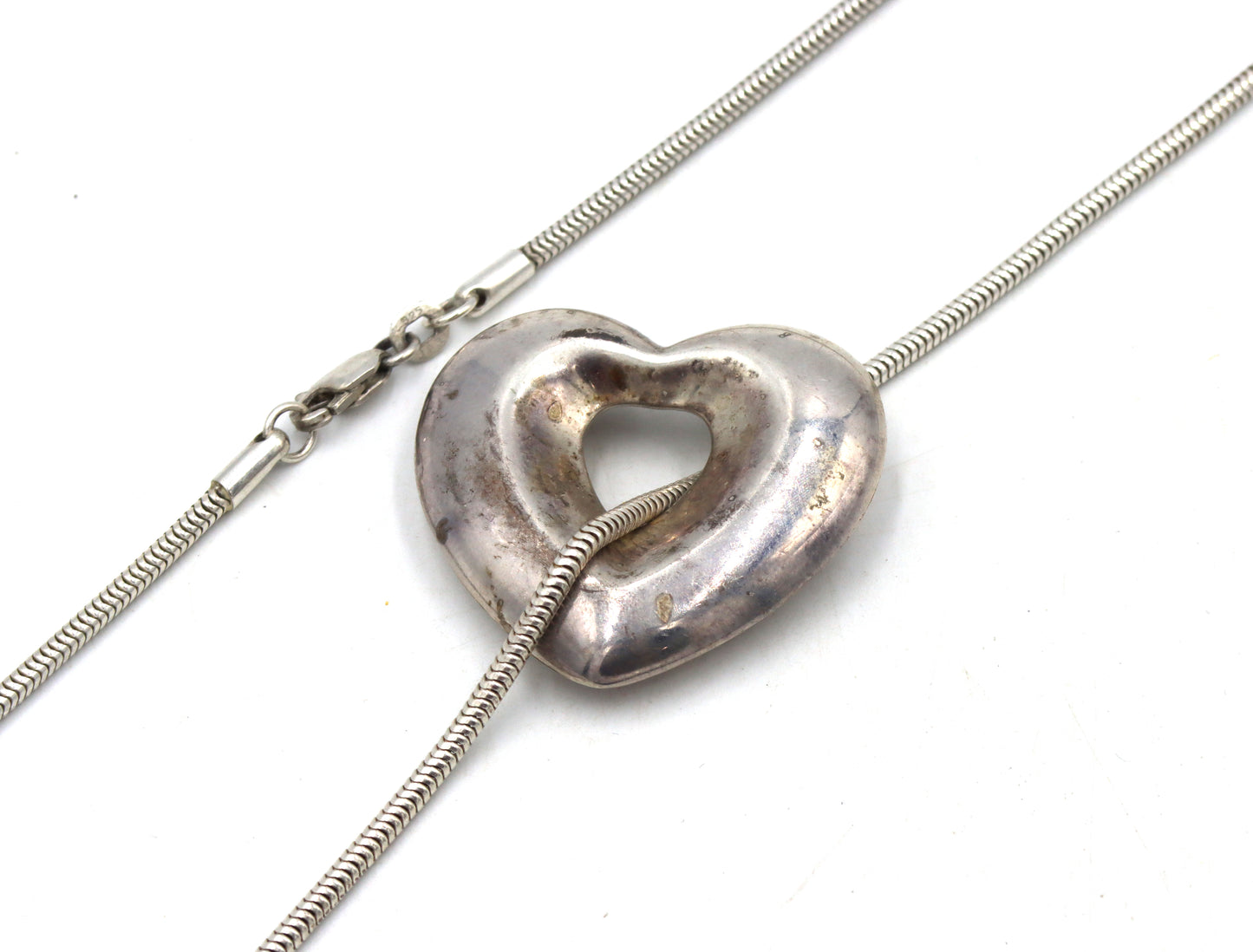 925 Sterling silver heart shaped pendant on snake chain necklace