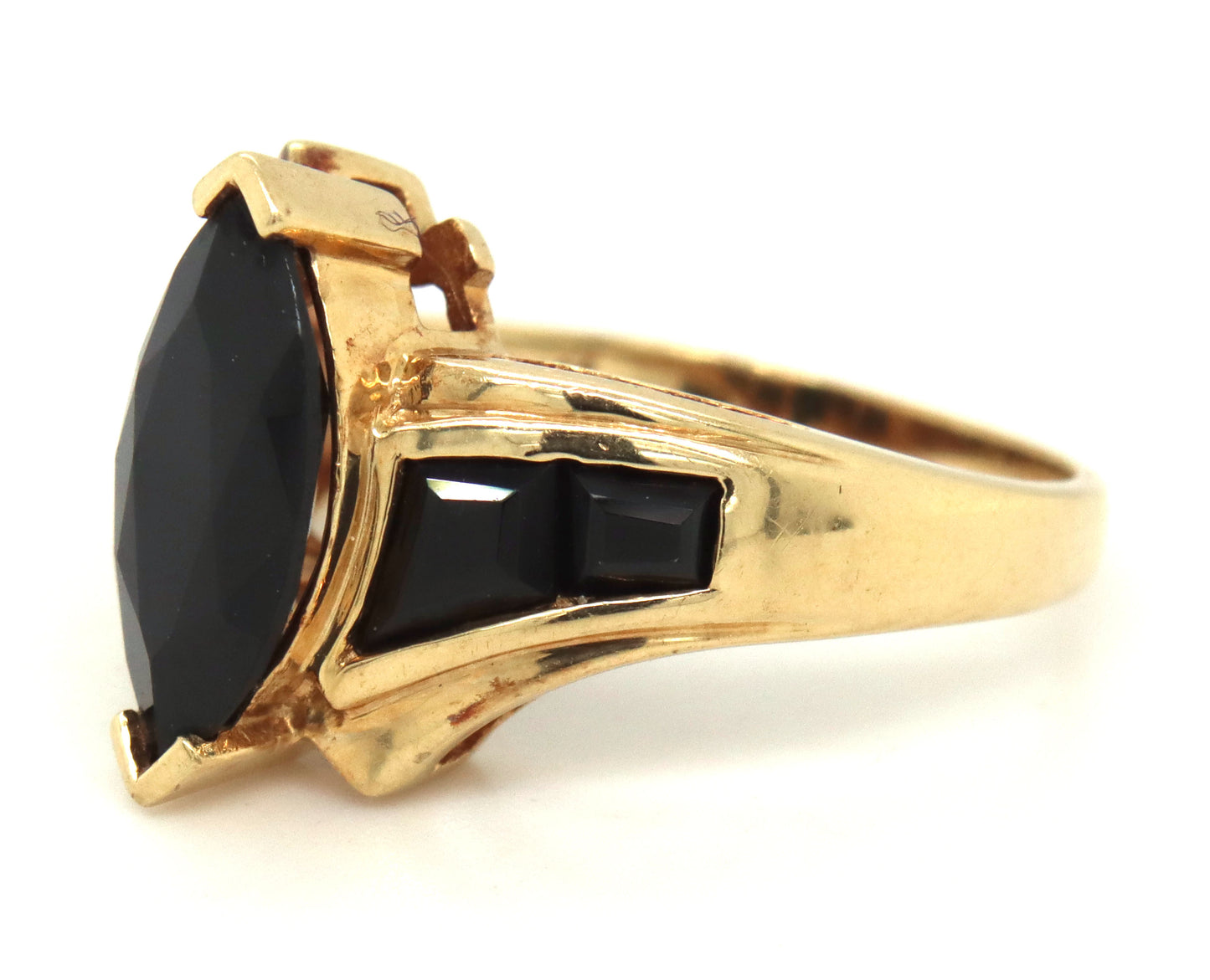 14kt Yellow gold marquise and baguette black onyx ring