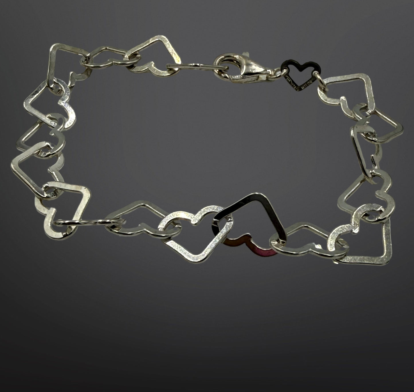 925 Sterling silver heart shaped link bracelet