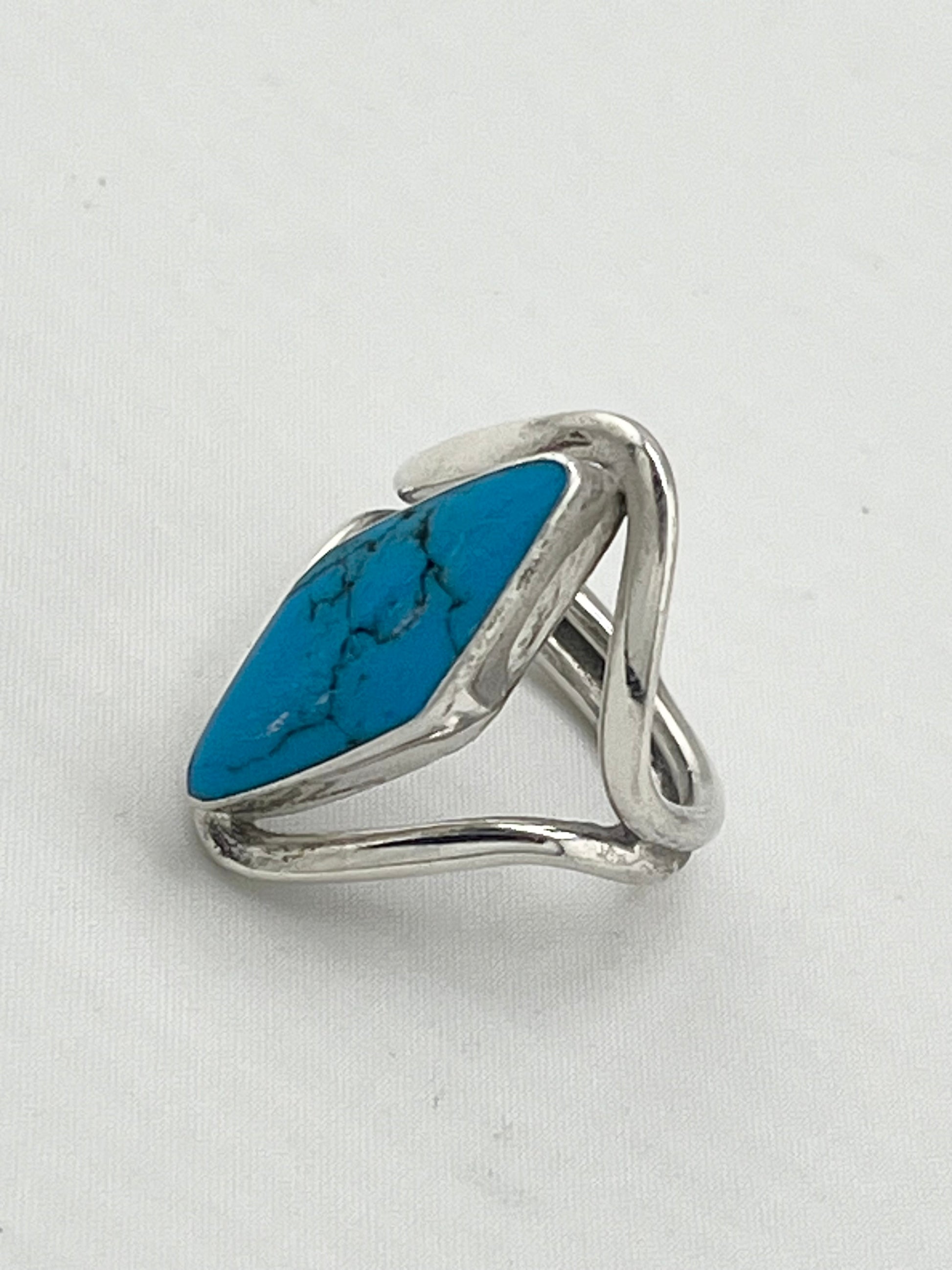 925 Sterling Silver Vintage Southwestern Turquoise Ring