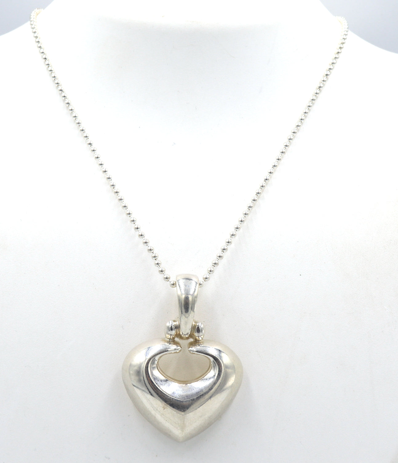 925 Sterling silver signed heart shaped pendant on beaded chain necklace