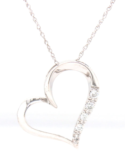 10kt White gold diamond heart shaped pendant on chain