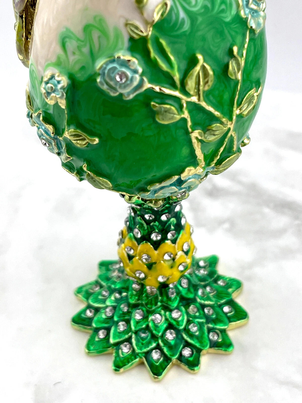Imperial Russian Fabergé Egg Trinket Box – Gold Décor, Austrian Crystals, Handmade