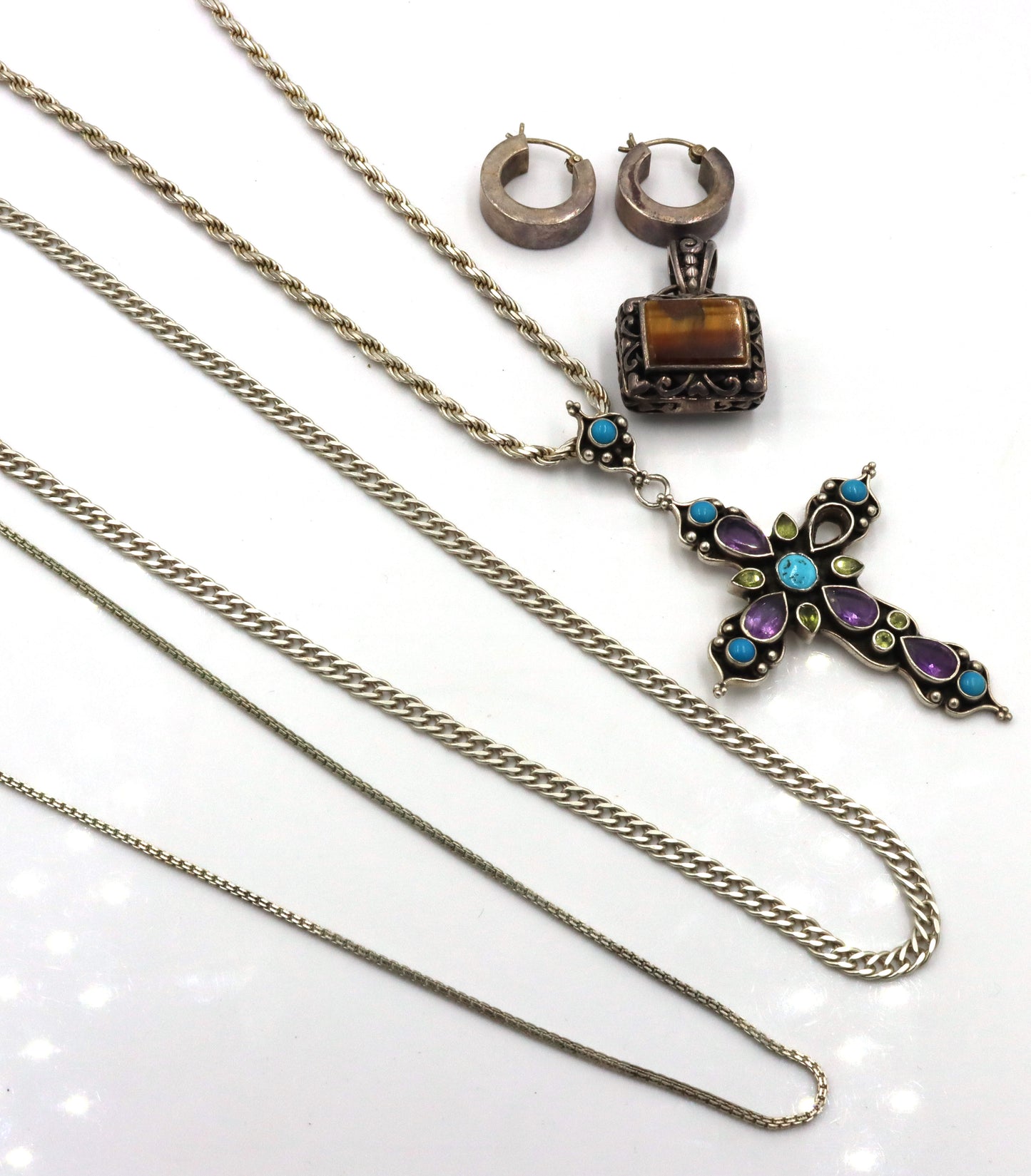 Group lot of Vintage 925 sterling silver miscellaneous jewelry