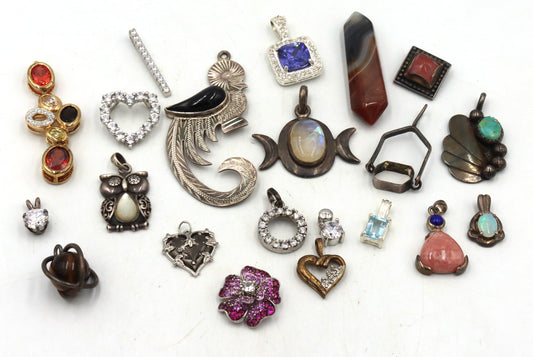 Group lot of Vintage 925 sterling silver pendants
