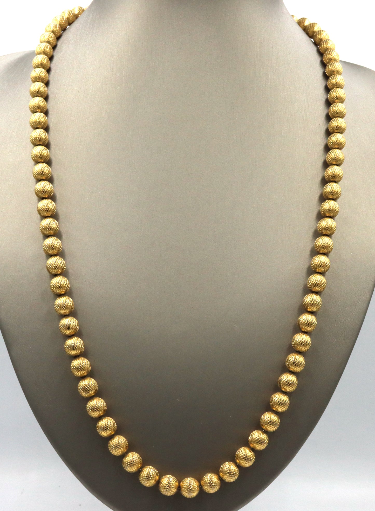 Gold plated beaded necklace