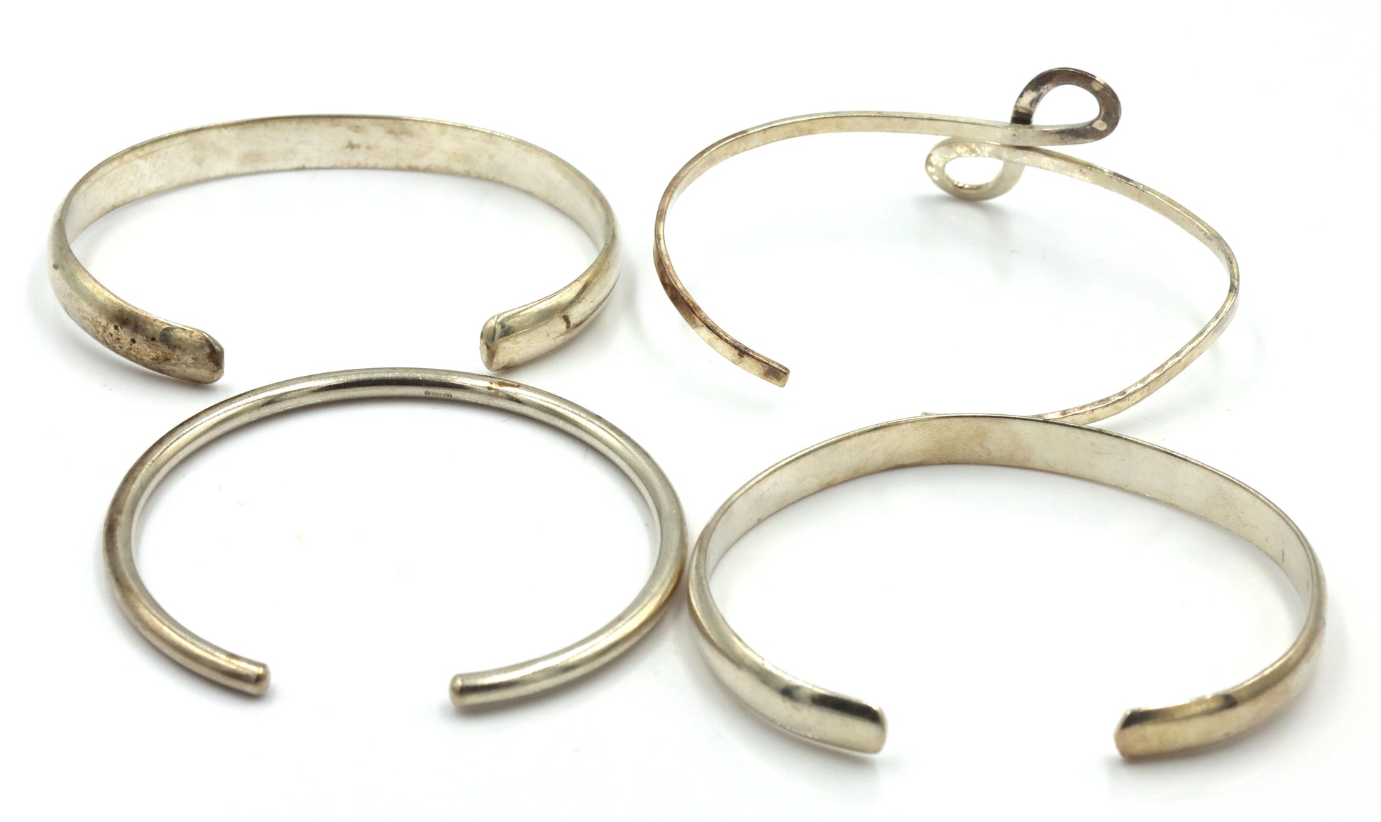 Group lot of 4 Vintage 925 sterling silver cuff bangles