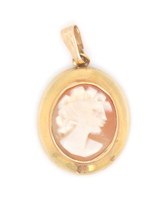 14kt Yellow gold Cameo pendant