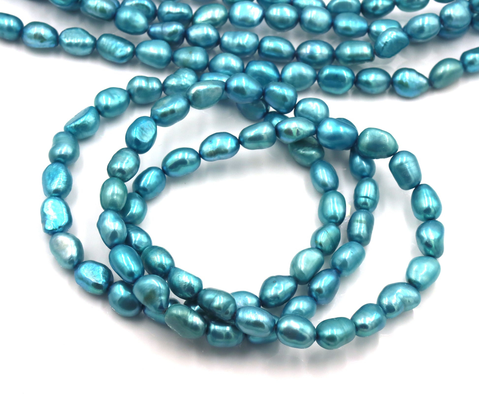 Set of Honora pearl necklace and 3 bracelets