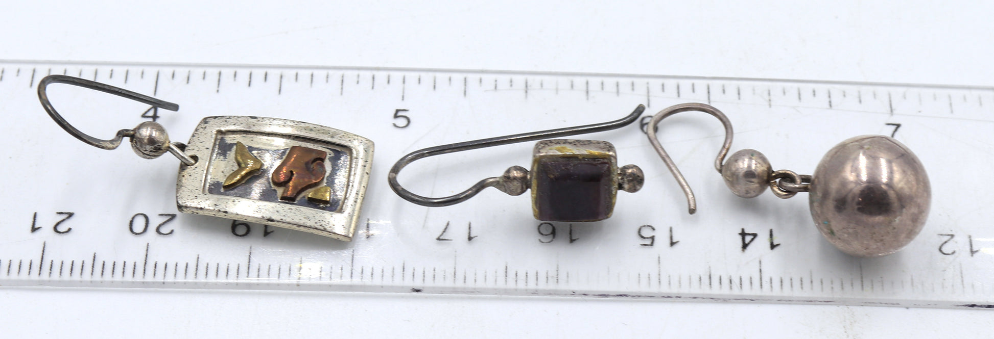 Group lot of Vintage 925 sterling silver miscellaneous jewellery